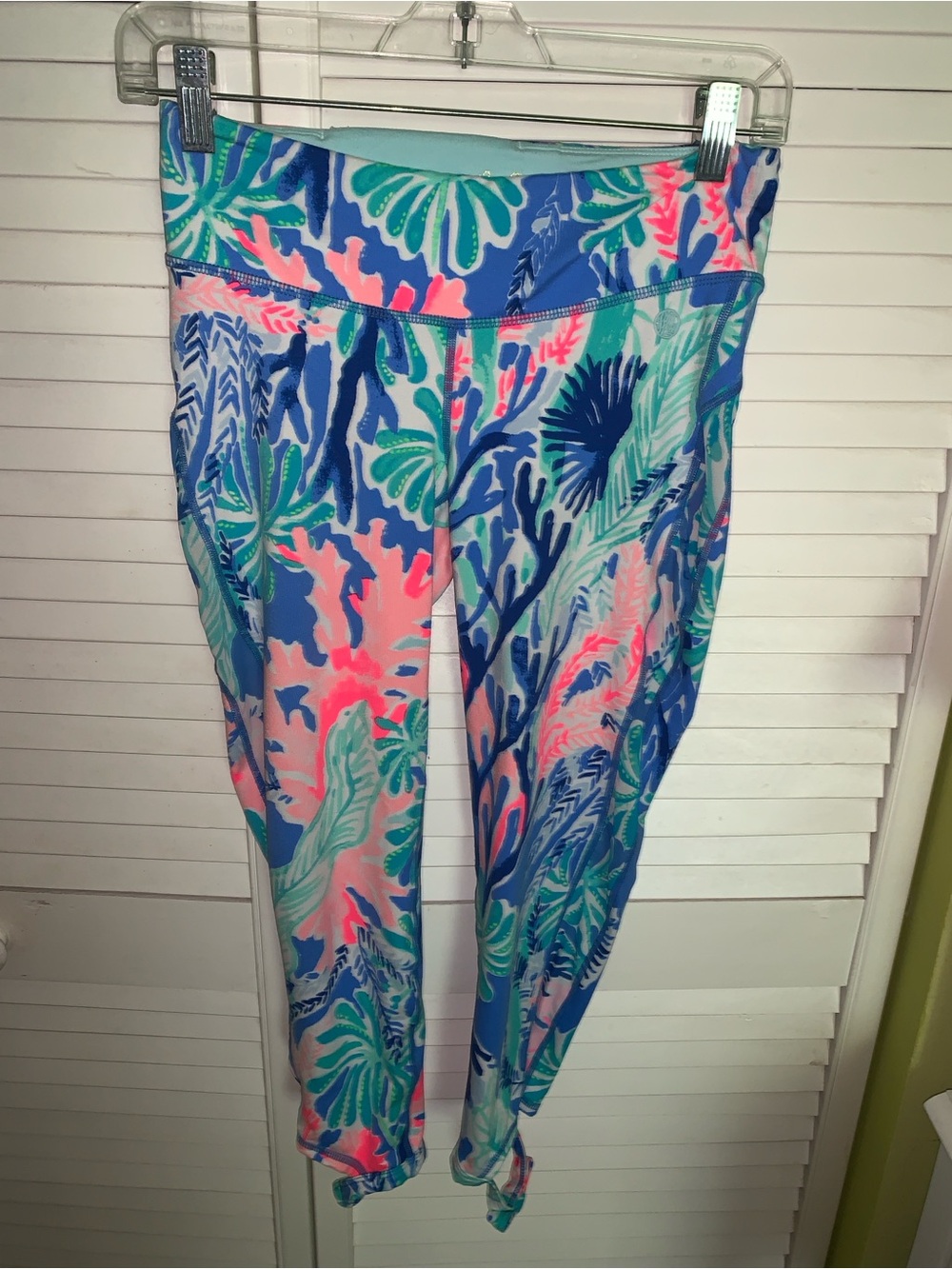 Lilly Pulitzer luxletic Coral Reef Print Leggings small